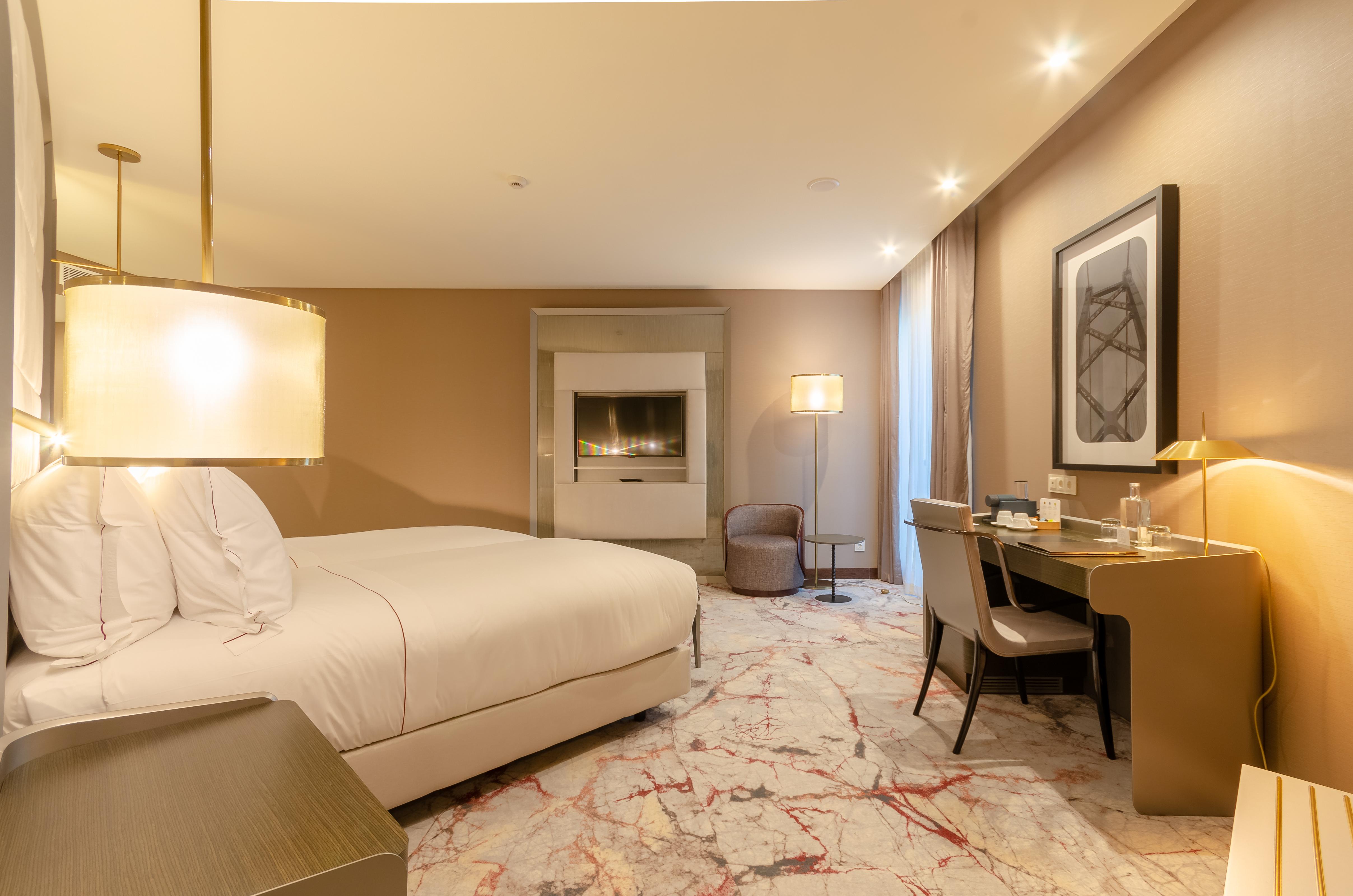 Turim Boulevard Hotel 5*
