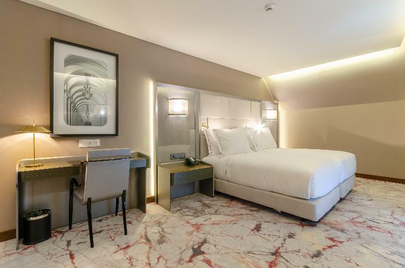 Turim Boulevard 5* Lissabon